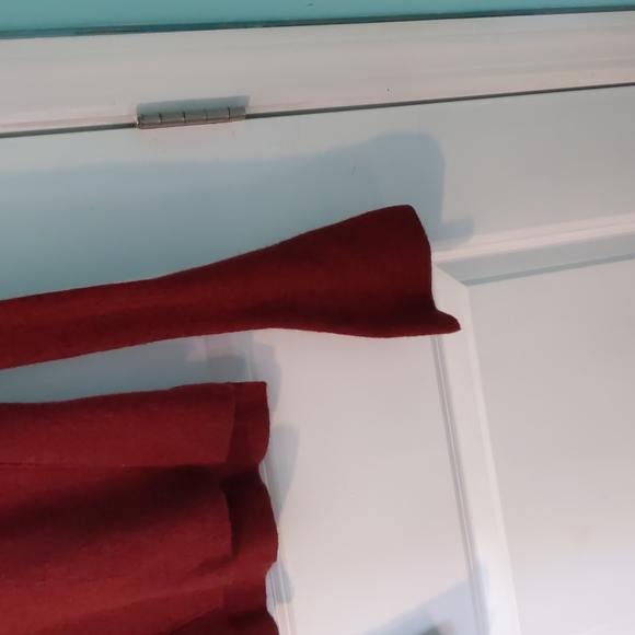 Zara, Medium Heather Red Sweater with Bell Sleeves - Picture 2 of 4